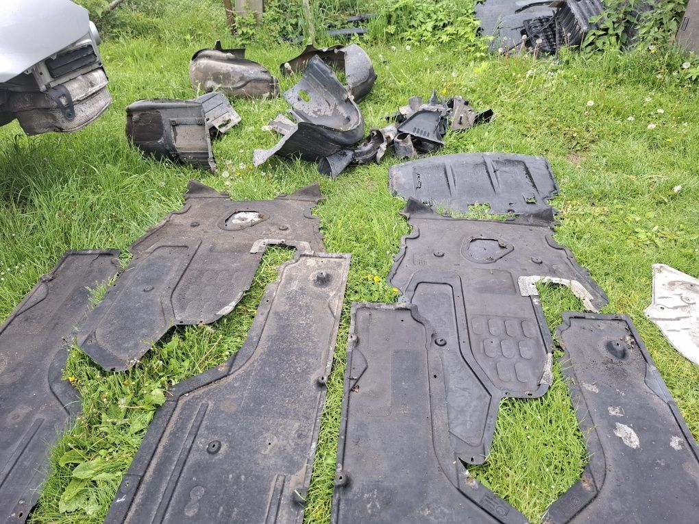 Захист днища підкрилки бмв е60