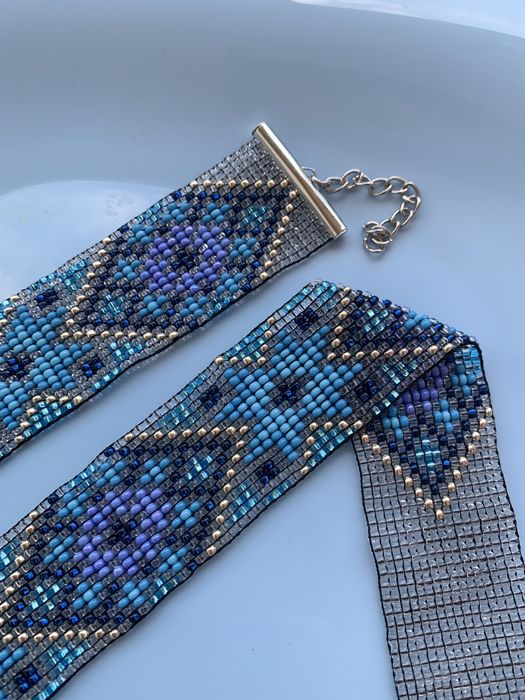 Чокер та браслет з бісеру