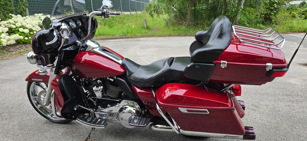 HARLEY DAVIDSON FLHTK Electra Glide 114 z 2020 roku