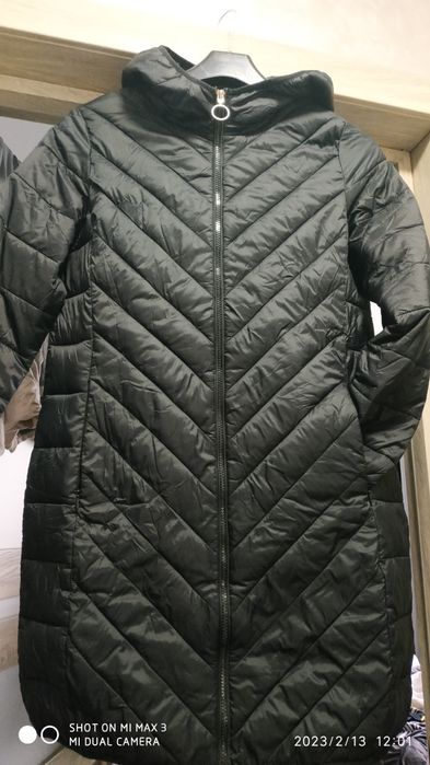 Пуховий плащик на весну осінь розмір42