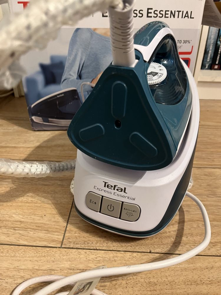 Stacja parowa Tefal express essential