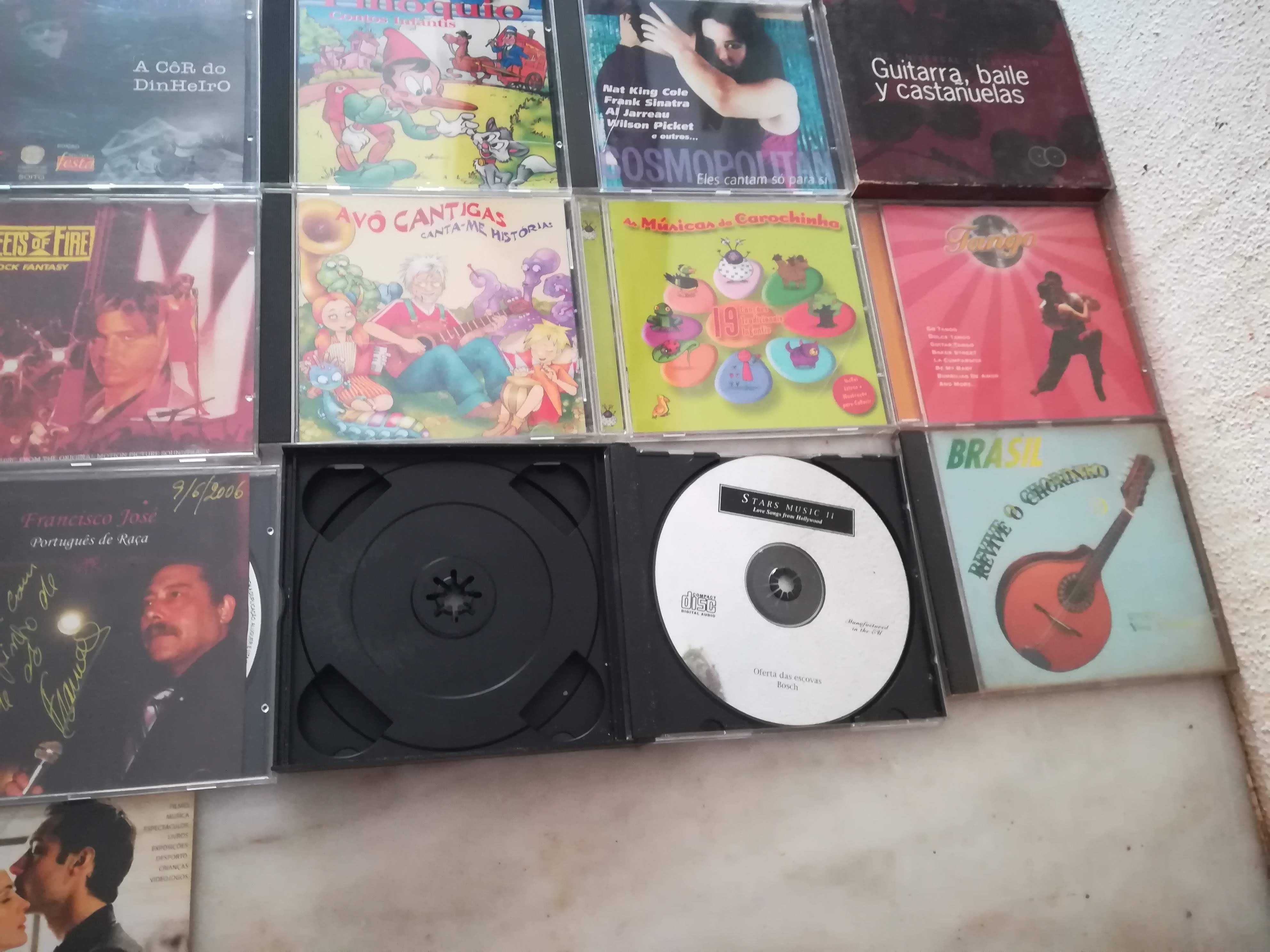 Conjunto de 30 CD's/CD's Rom Diversos