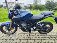 Honda CB  125 R