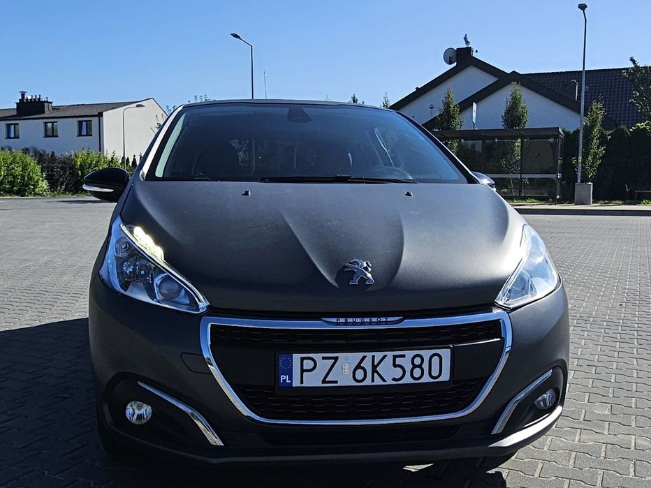 Peugot 208 gt line kolor MAT