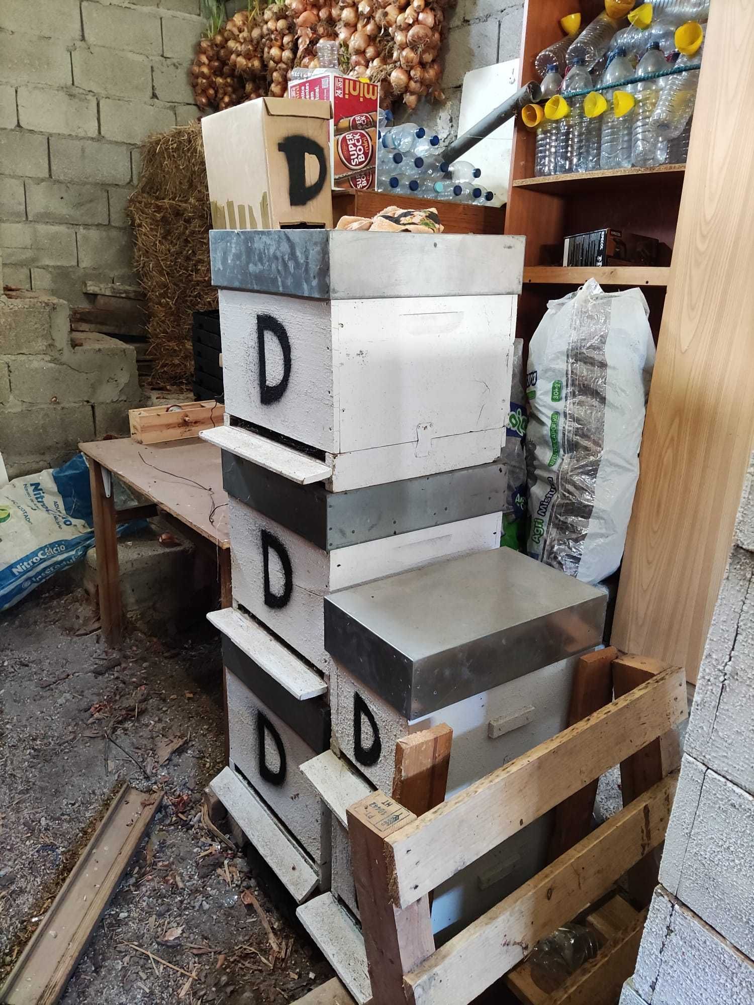 Material apícola
