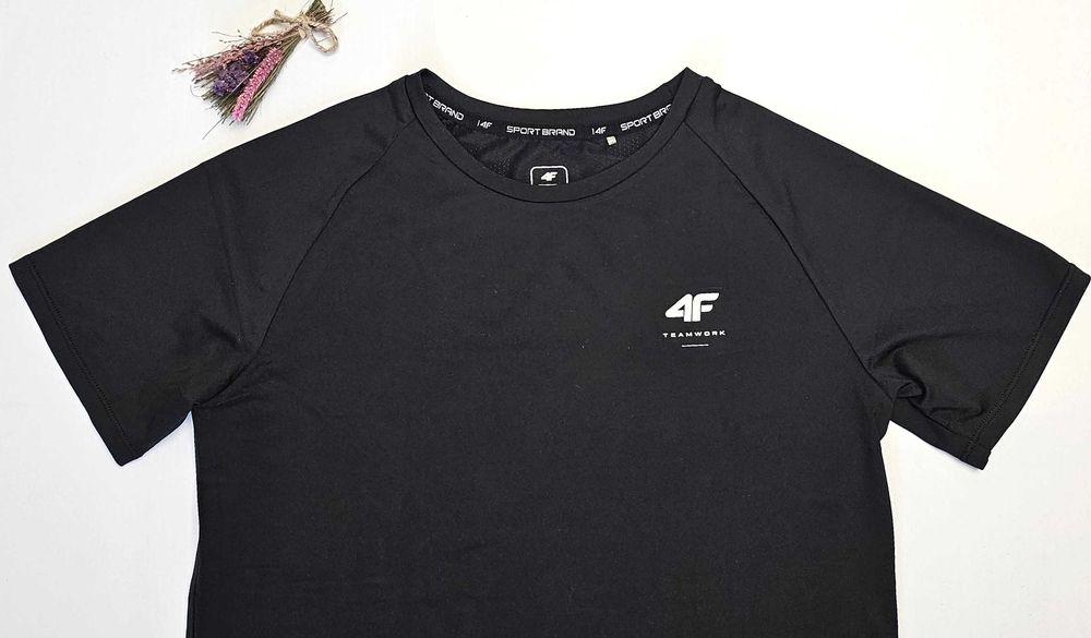 T-shirt chłopięcy termoaktywny szybkoschnący 4F rozm. 158/164