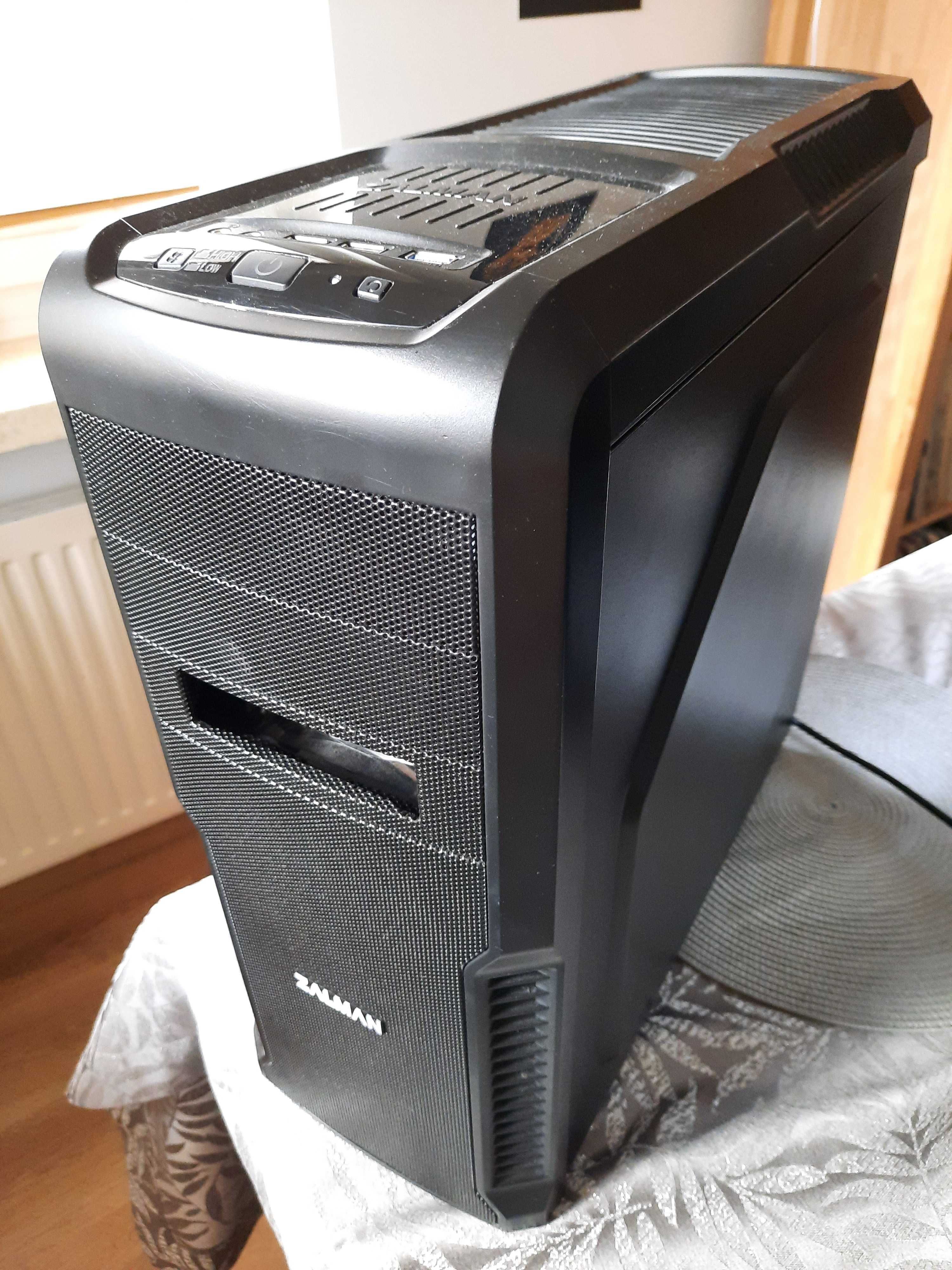 Komputer stacjonarny - SSD 128 GB + HDD 500 GB, 8 GB RAM
