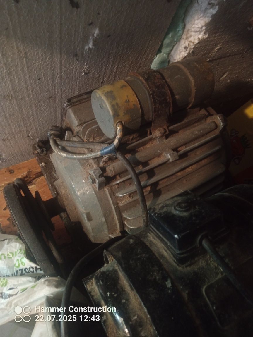 Silnik elektryczny 220v/1.1