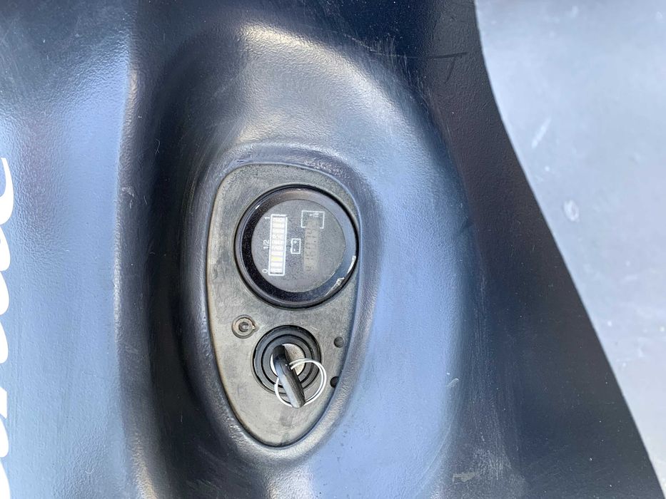 Електричний навантажувач linde L 16 AP + ЗП Jungheinrich SLH 300