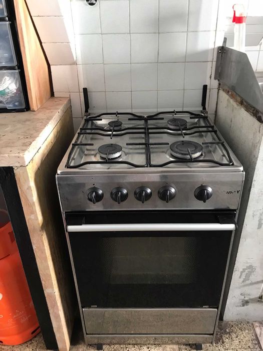 Fogão Acompanha Bilha