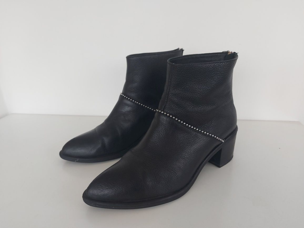 Buty botki skórzane Quazi w rozmiarze 40