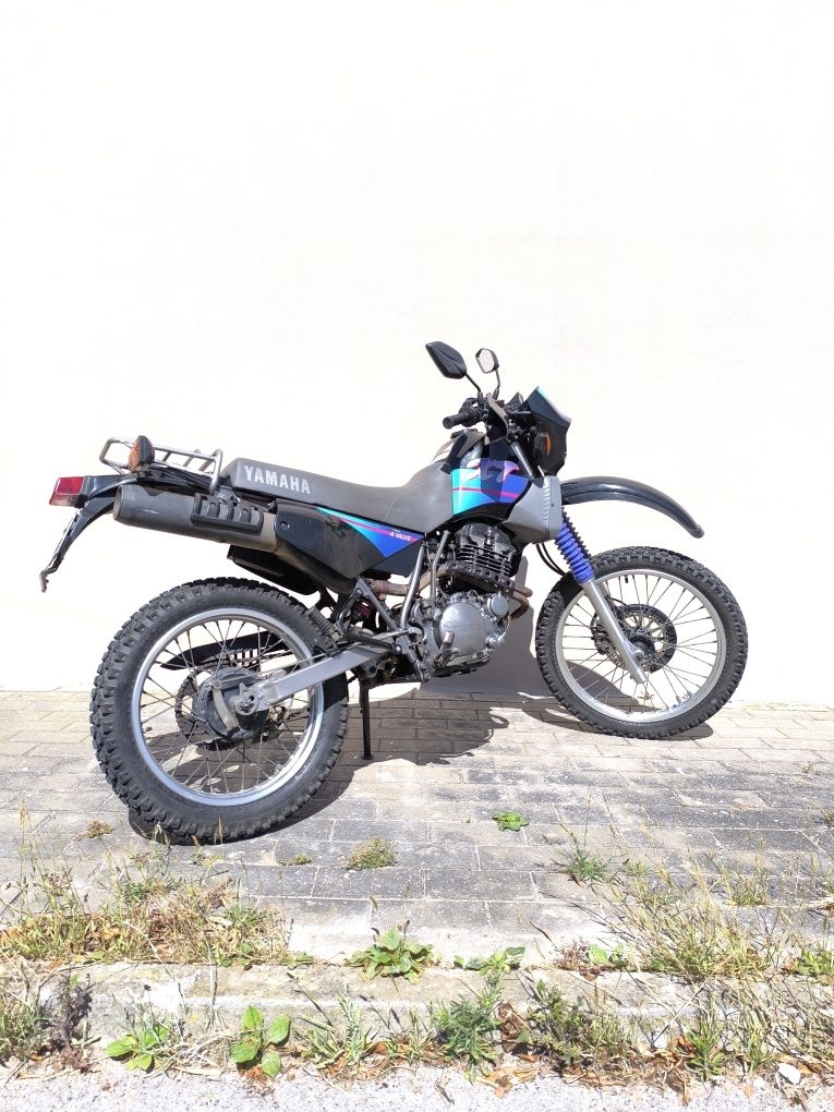 Yamaha XT 350 (3YT)
