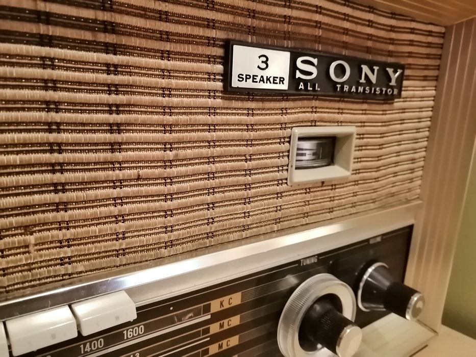 Rádio Sony TR-827 Transistor (Anos 60)