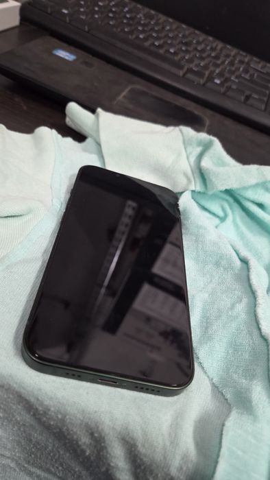 Iphone 13 128gb 78% baterii