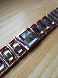Damski zegarek Guess bransoletka w idealnym stanie