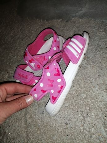 Sandalias adidas menina