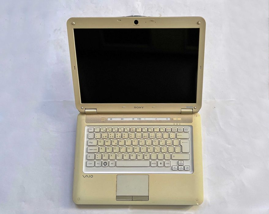 Sony Vaio Damaged VGN-CS11S for Parts64171735038465121