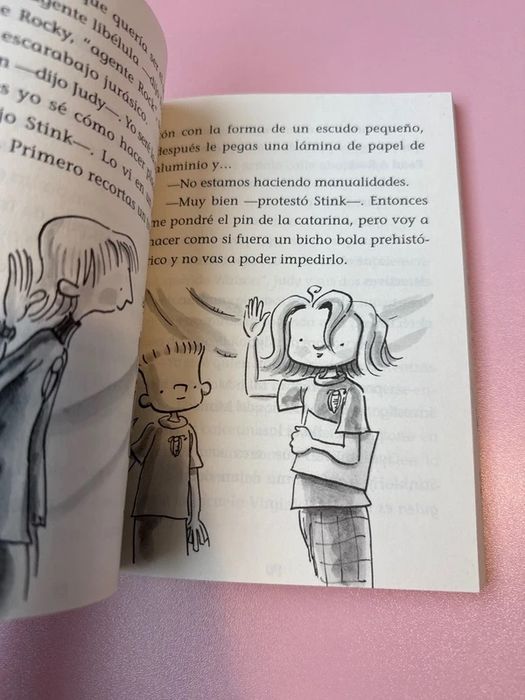 Judy Moody es detective, Megan McDonald, książka po hiszpańsku