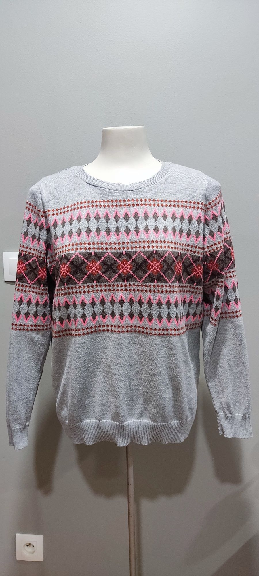 Sweter rozmiar XL