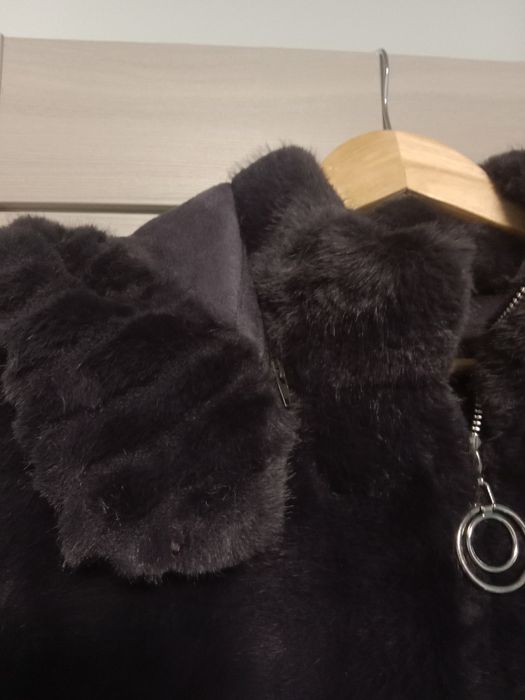 Еко шубка розмір С-М
