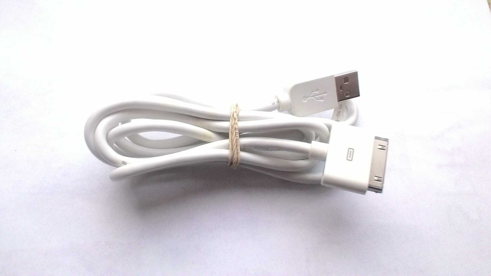 Apple ipod A1367 16GB + Etui + Kabel USB