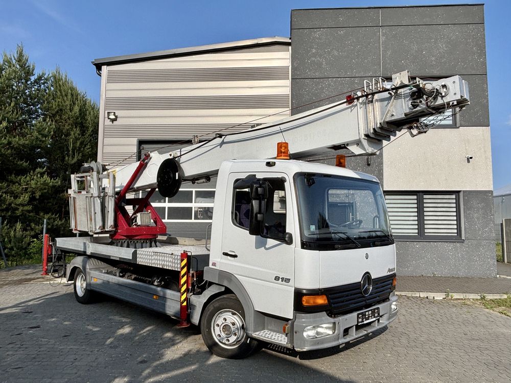Dzwig dekarski Klaas 33m Bocker Sprowadzony Mercedes Atego