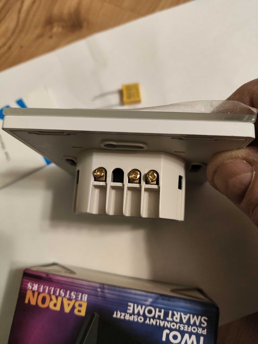 Włącznik dotykowy światła WIFI podwójny Biały