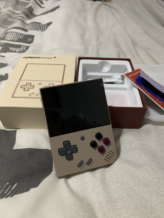 Miyoo Mini Plus Cinzenta NOVA