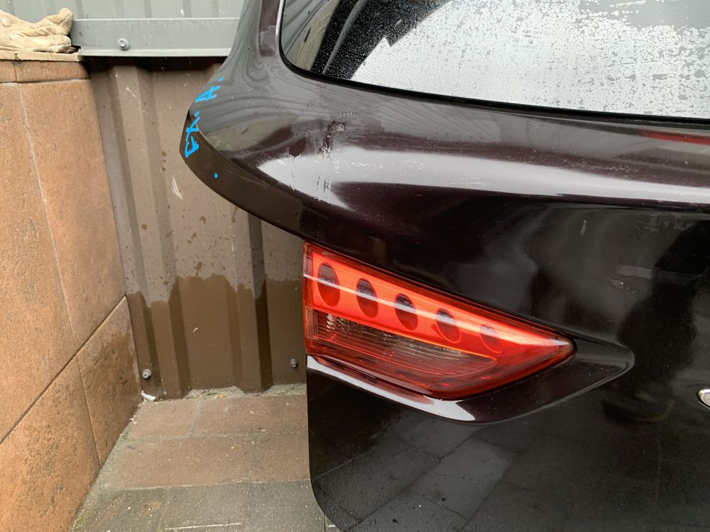 Задня крышка багажника ляда Infiniti FX37 FX35