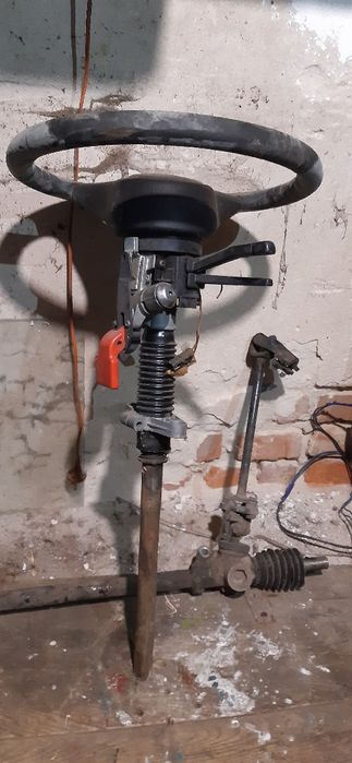 Продам рульову колонку