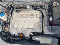 VOLKSWAGEN PASSAT B6 05-10 LIFT 2010 r. 2,0 TDI osłona silnika górna *