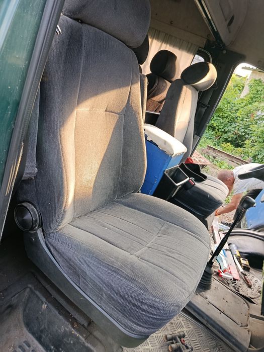 Продам сиденья на Газель