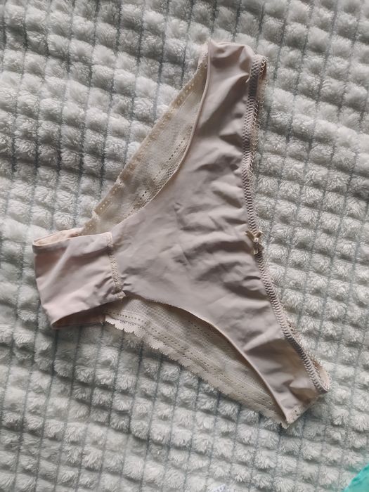 Білизна трусики гарний стане на хс- с границ стан