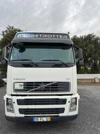 Trator Volvo FH 400cv