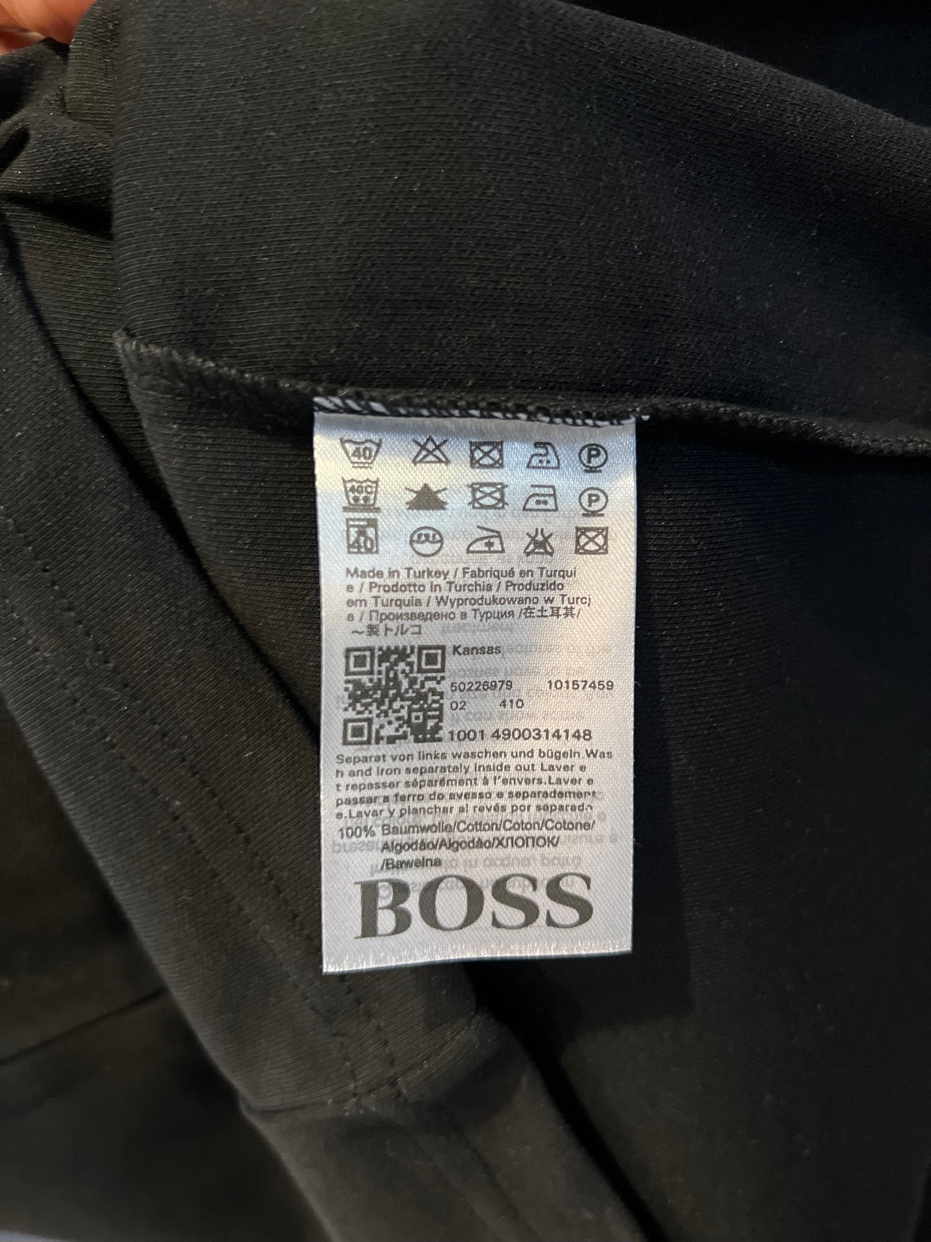 Стильний костюм Hugo Boss з шортами