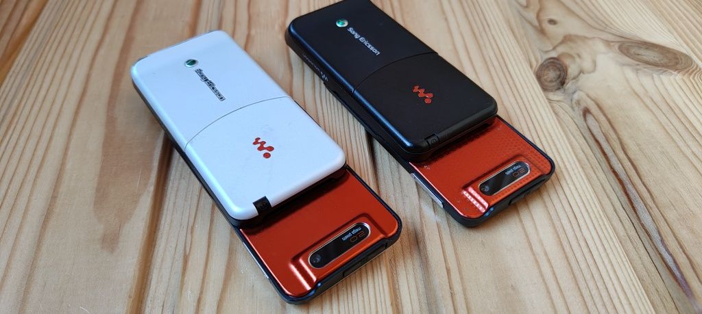 Sony Ericsson W580