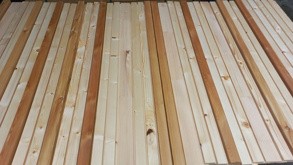 40x69 możliwa dostawa na telefon elewacja z drewna deska elewacyjna