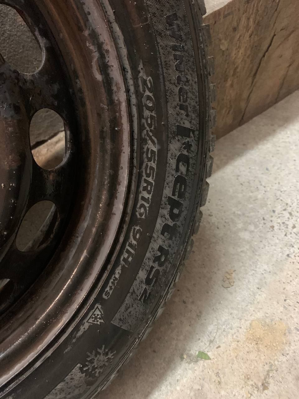 Шини  Hankook 205/55 R16