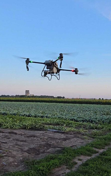 Мультикоптер Агродрон DJI Agras T50 Сільськогосподарський дрон DJI
