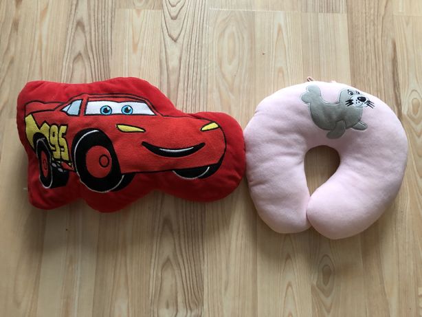 Dwie poduszki dla dzieci