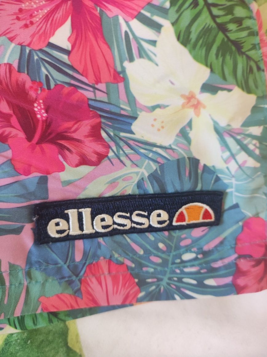 Krótkie spodenki Ellesse