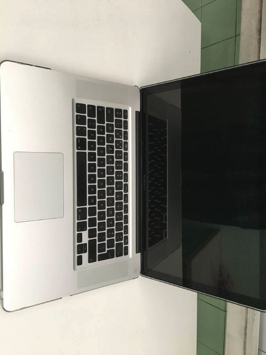 Macbook Pro-Late-2008-Principio 2009 Usado como Novo