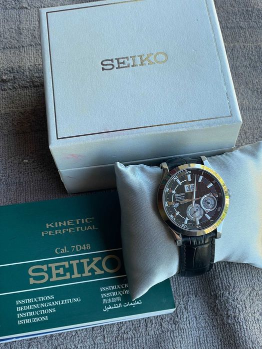 Relógio SEIKO Kinetic Perpetual 7D48 – Calendário Perpétuo