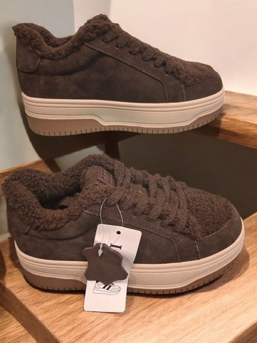 Жіночі зимові кросівки з натураної замші 41 р.