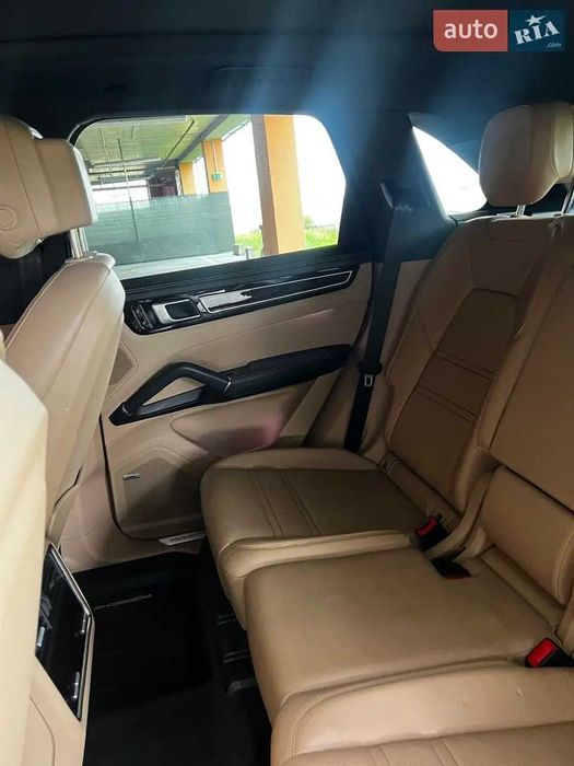 Porsche Cayenne 2018