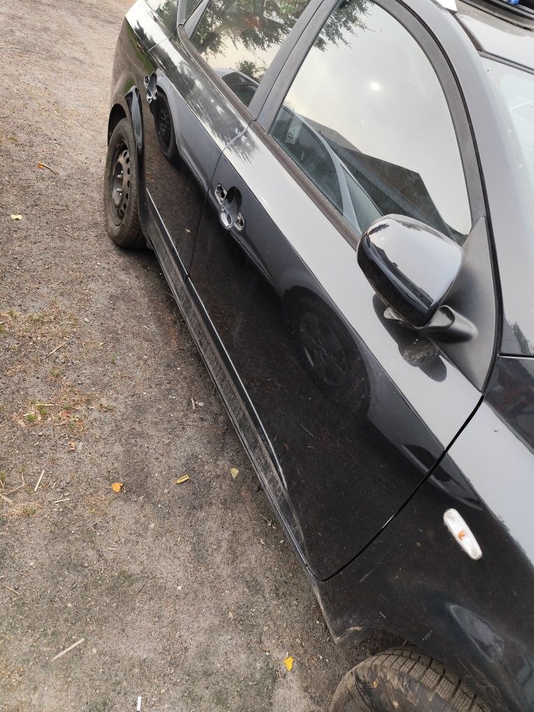 Drzwi kia cee'd 07-12r kombi