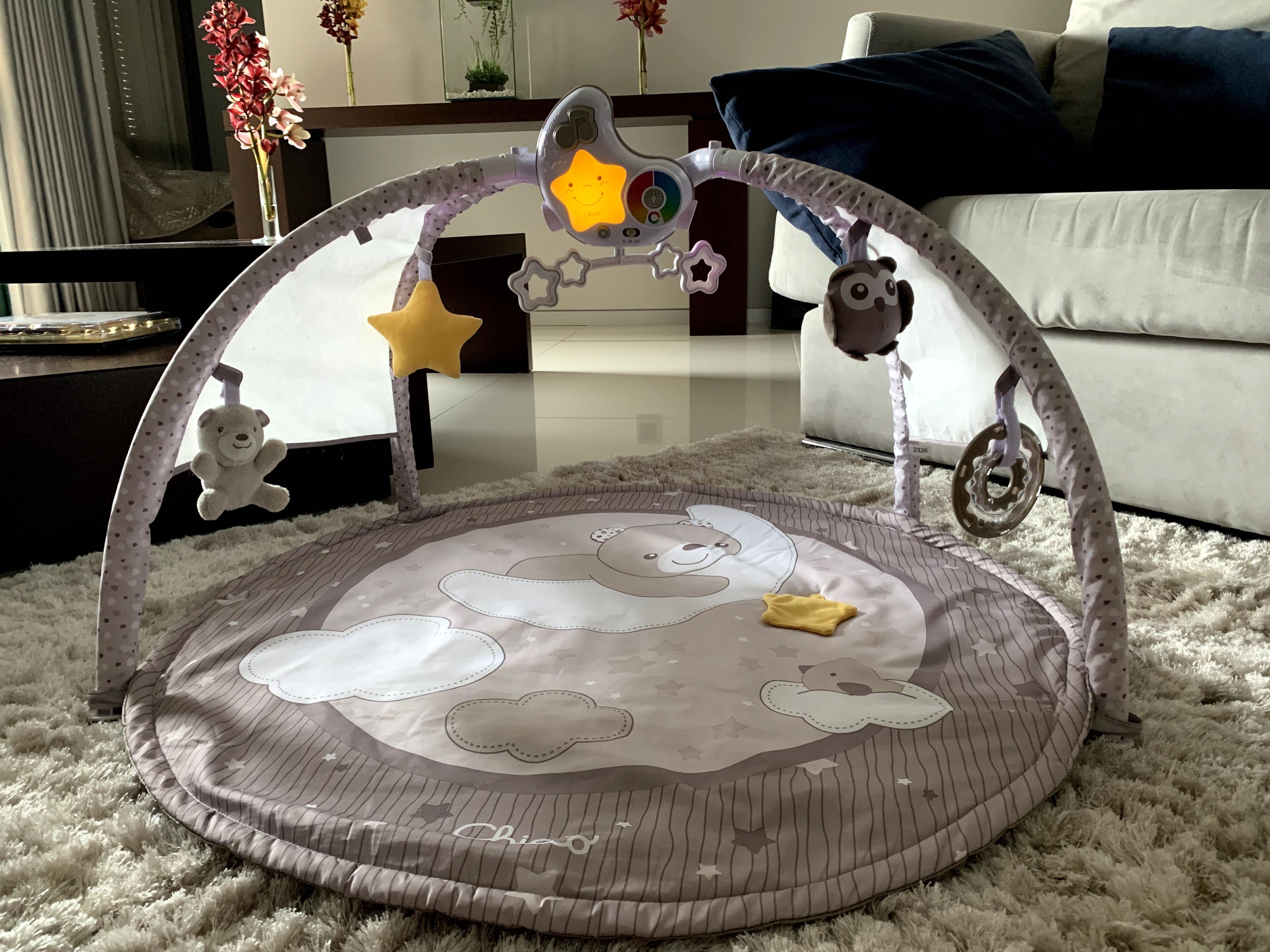 Tapete Ginásio Cromático First Dreams Chicco