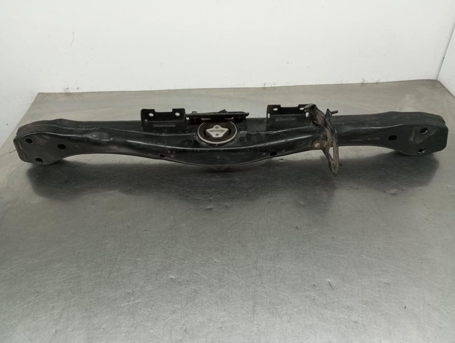 Suporte genérico PORSCHE Cayenne (92A)