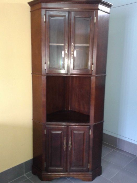 Móvel de canto vitrine / TV