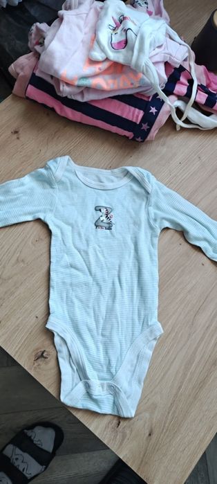 Ciuszki dziecięce okazja 7 kartonów z łóżeczkiem